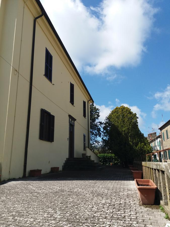 Ostello Ortensi Farnese Luaran gambar